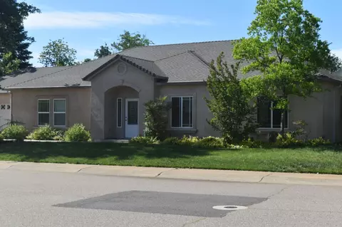 5857 Beaumont Dr, Redding, CA 96003 photo 5