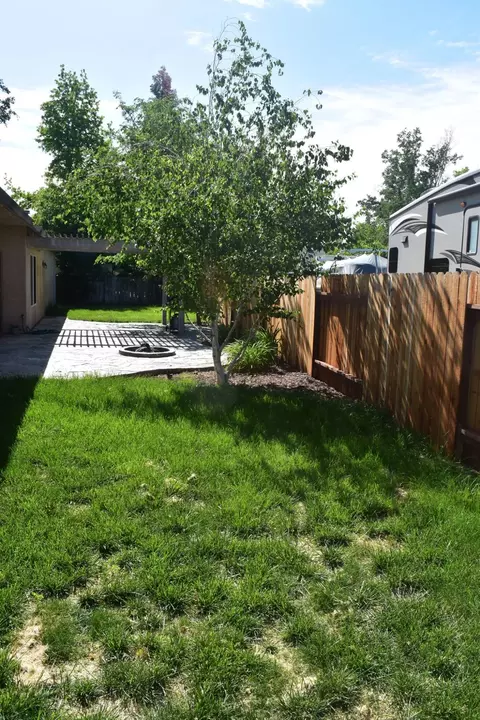 5857 Beaumont Dr, Redding, CA 96003 photo 48