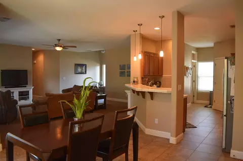 5857 Beaumont Dr, Redding, CA 96003 photo 10