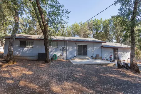 21105 Scheer Dr, Redding, CA 96002 photo 4