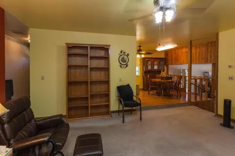 21105 Scheer Dr, Redding, CA 96002 photo 7
