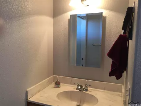 22905 Tanglewood Dr, Red Bluff, CA 96080 photo 20