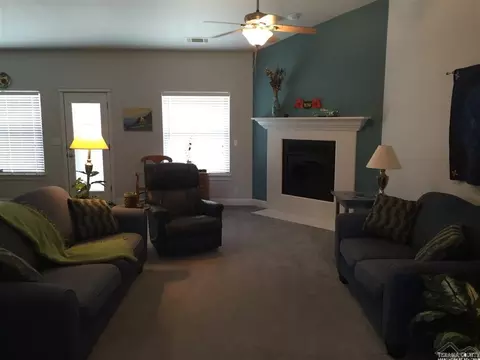 22905 Tanglewood Dr, Red Bluff, CA 96080 photo 4