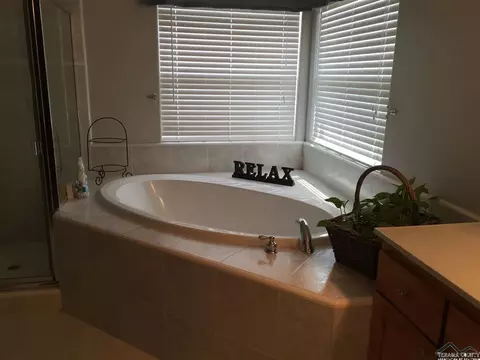 22905 Tanglewood Dr, Red Bluff, CA 96080 photo 16