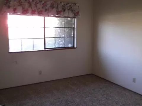 609 Collyer Dr, Redding, CA 96003 photo 10