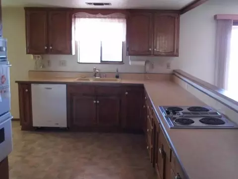 609 Collyer Dr, Redding, CA 96003 photo 6