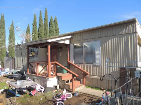 1129 Ona Ln, Redding, CA 96003 photo 1