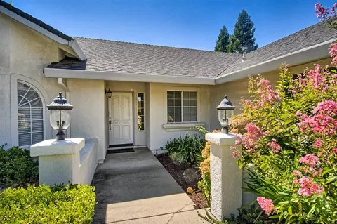 2260 Siena Ave, Redding, CA 96001 photo 3