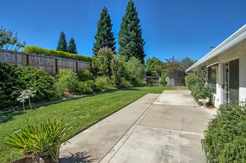 2260 Siena Ave, Redding, CA 96001 photo 36