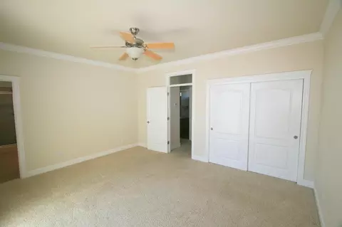 880 Collyer Dr, Redding, CA 96003 photo 10