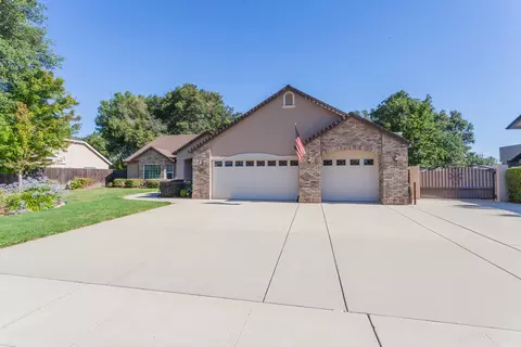 2970 Blue Horizon, Redding, CA 96002 photo 4