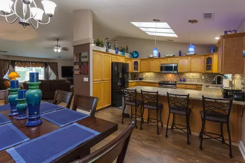 2970 Blue Horizon, Redding, CA 96002 photo 11