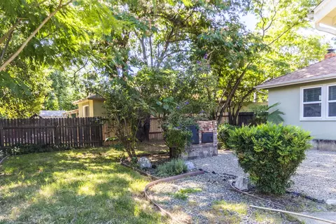 840 Locust St, Redding, CA 96001 photo 27