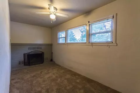 840 Locust St, Redding, CA 96001 photo 12