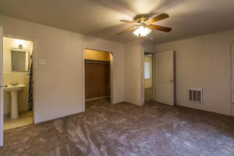 840 Locust St, Redding, CA 96001 photo 13