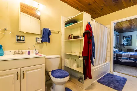 840 Locust St, Redding, CA 96001 photo 24