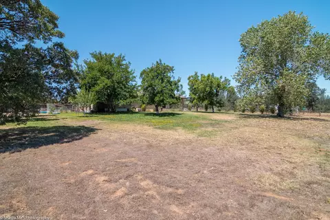 9229 Stillwater Rd, Redding, CA 96002 photo 22