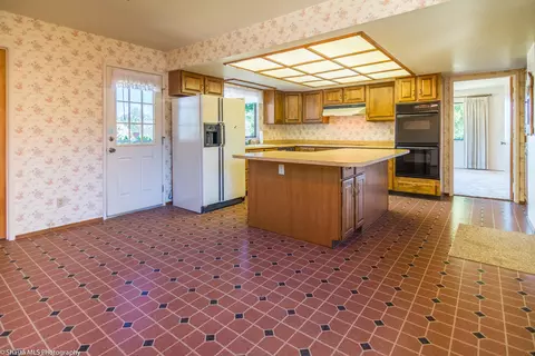 9229 Stillwater Rd, Redding, CA 96002 photo 11
