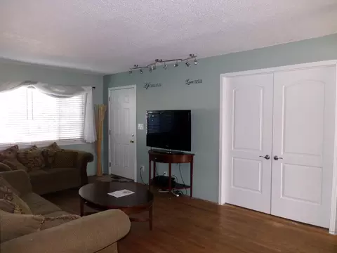 3676 Alta Mesa Dr, Redding, CA 96002 photo 6