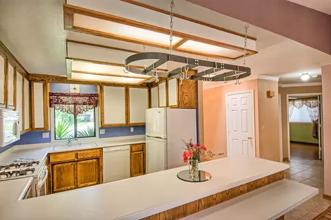2035 Lazare Path, Redding, CA 96001 photo 5