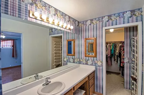 2035 Lazare Path, Redding, CA 96001 photo 13
