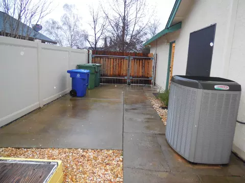 3085 Sunglow Dr, Redding, CA 96001 photo 23