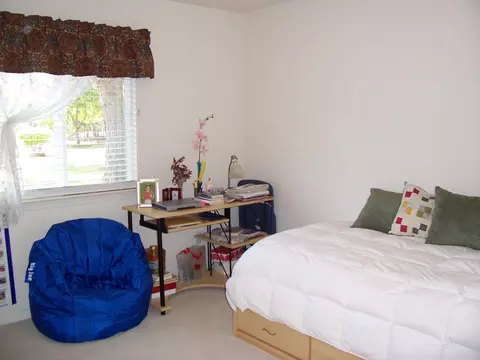 6517 Creekside St, Redding, CA 96001 photo 9