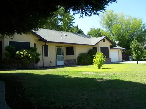 6517 Creekside St, Redding, CA 96001 photo 1