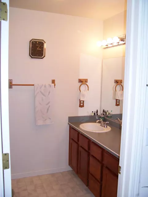 6517 Creekside St, Redding, CA 96001 photo 11