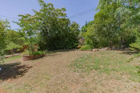 2061 Shasta St, Redding, CA 96001 photo 18