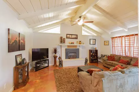 2061 Shasta St, Redding, CA 96001 photo 14