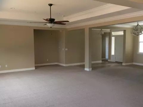 1614 Galaxy Way, Redding, CA 96002 photo 3