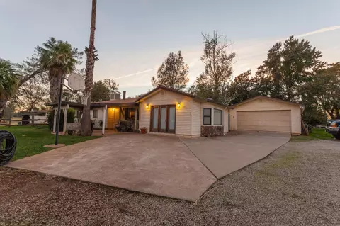 17595 Warwick Pl, Anderson, CA 96007 photo 3