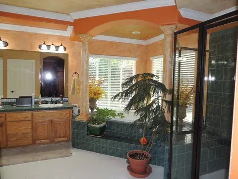 3675 Seasons Ct, Redding, CA 96001 photo 19