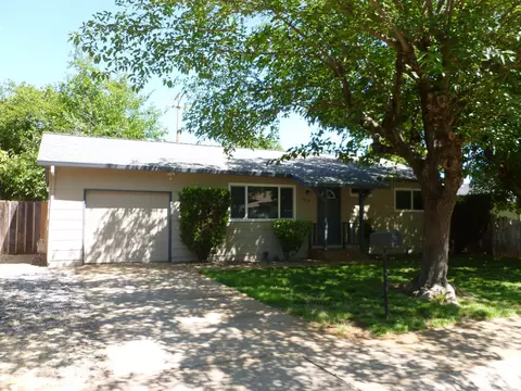 3969 Mercury Dr, Redding, CA 96002 photo 2