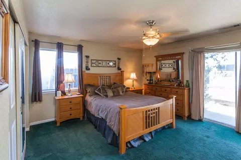 1053 Partridge Dr, Redding, CA 96003 photo 7