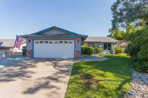 1053 Partridge Dr, Redding, CA 96003 photo 1
