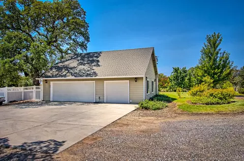 21255 Gilbert Dr, Redding, CA 96002 photo 48