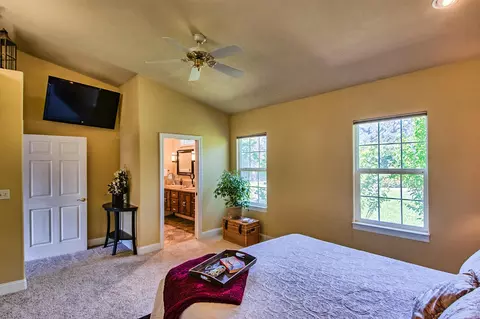 21255 Gilbert Dr, Redding, CA 96002 photo 19