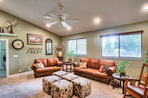 21255 Gilbert Dr, Redding, CA 96002 photo 16