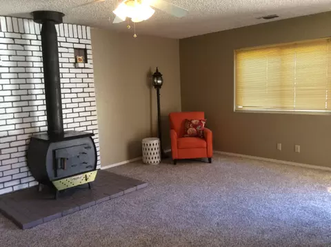 1262 Harpole Rd, Redding, CA 96002 photo 5