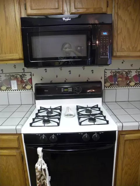 1740 Vega St, Redding, CA 96002 photo 8