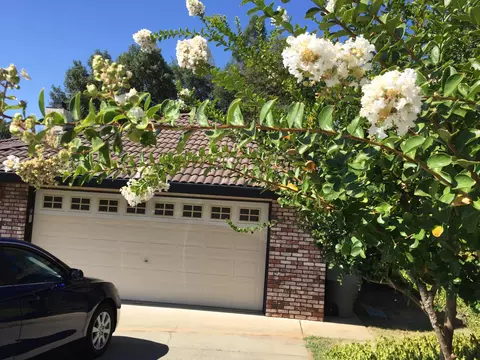 1740 Vega St, Redding, CA 96002 photo 2