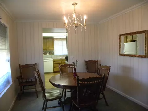 1740 Vega St, Redding, CA 96002 photo 10