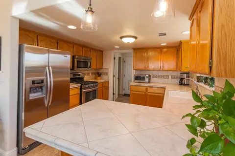 3917 Sunglow Dr, Redding, CA 96001 photo 12