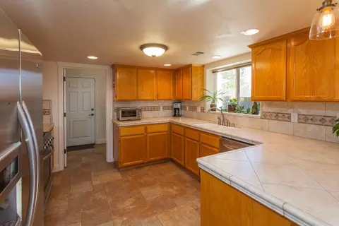 3917 Sunglow Dr, Redding, CA 96001 photo 13