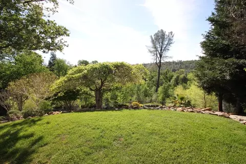3917 Sunglow Dr, Redding, CA 96001 photo 40