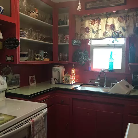 2609 Russell St, Redding, CA 96001 photo 13