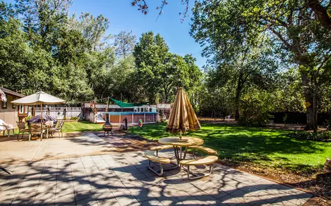 5187 Bogie Ln, Redding, CA 96002 photo 9