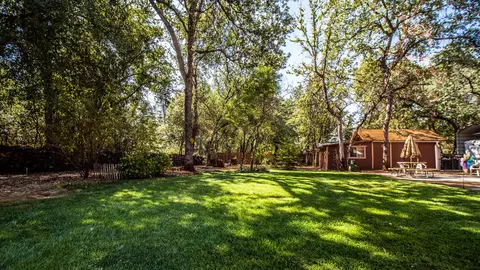 5187 Bogie Ln, Redding, CA 96002 photo 6